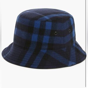 Burberry Check Wool Cashmere Bucket Hat NEW size Medium